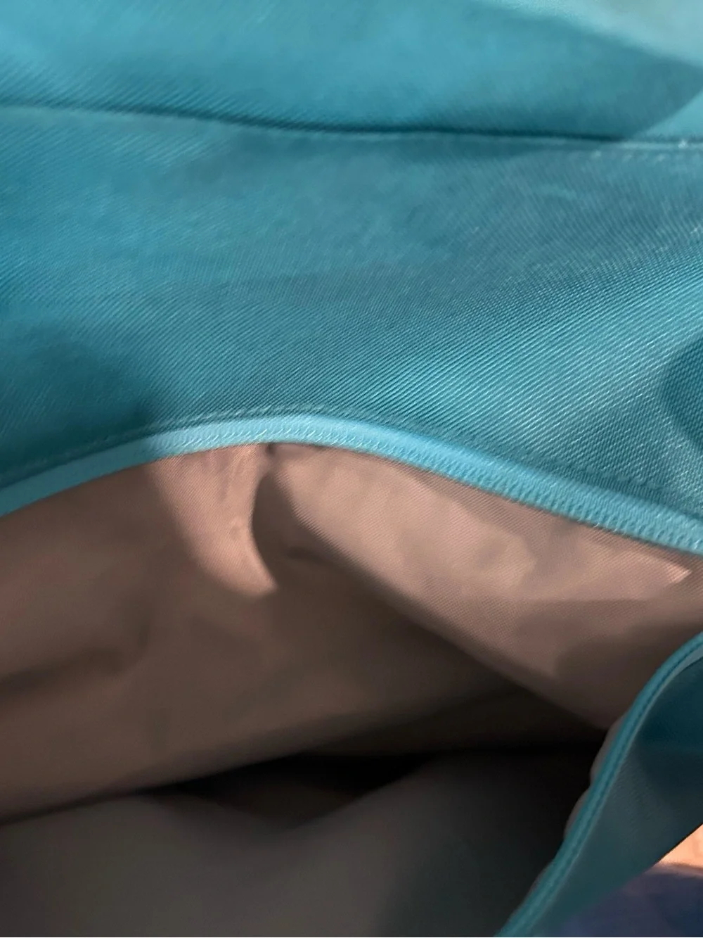 Patagonia Teal Messenger Bag with Reflective Trim